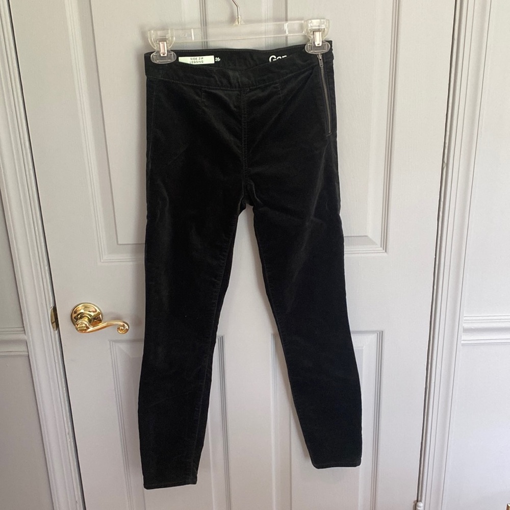 GAP Side Zip Velvet Legging in Dark Green